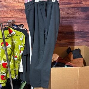 Men's Black Pants Amazon essentials xxl